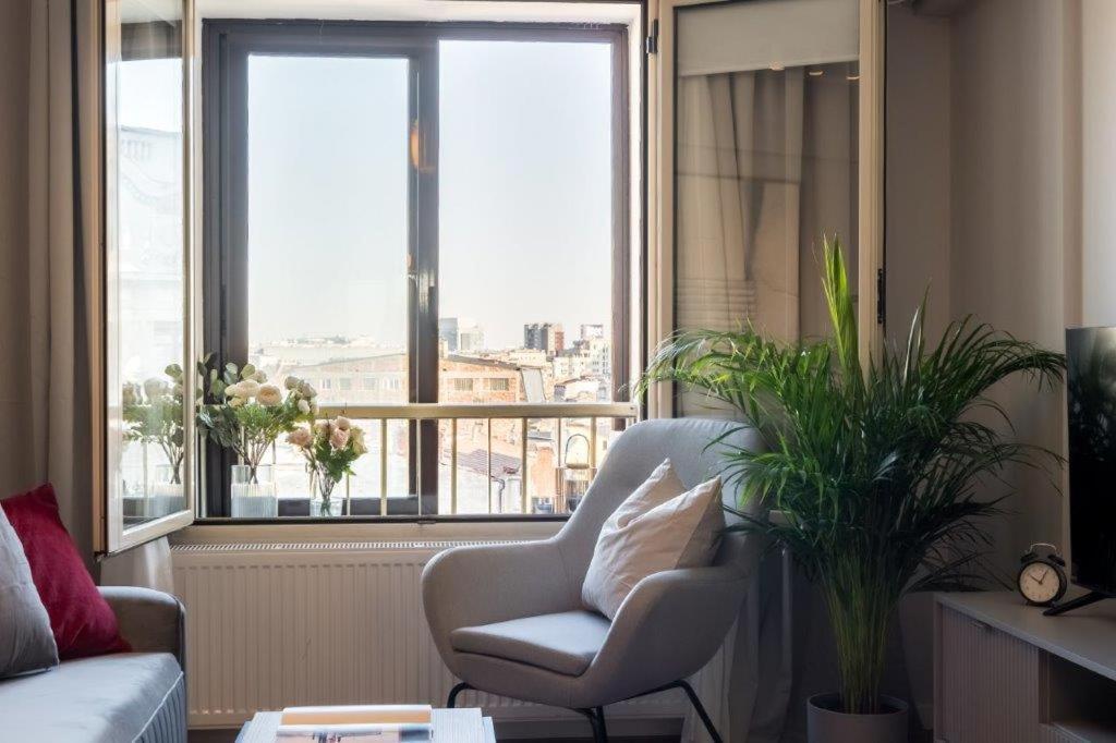 Downtown Modern - 2Br Apartment Bucharest Luaran gambar